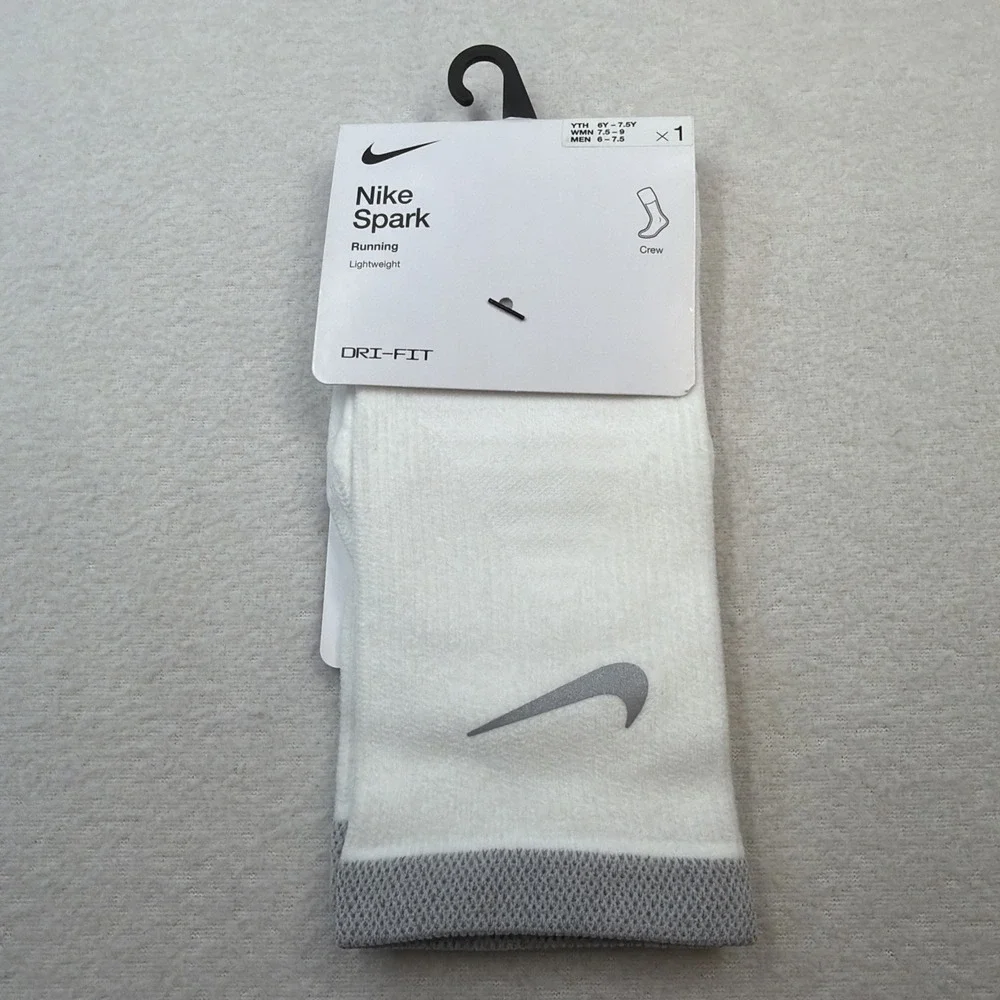 Nike Spark Crew Running Socks White Gray Lightweight NWT Womens Size 7.5-9